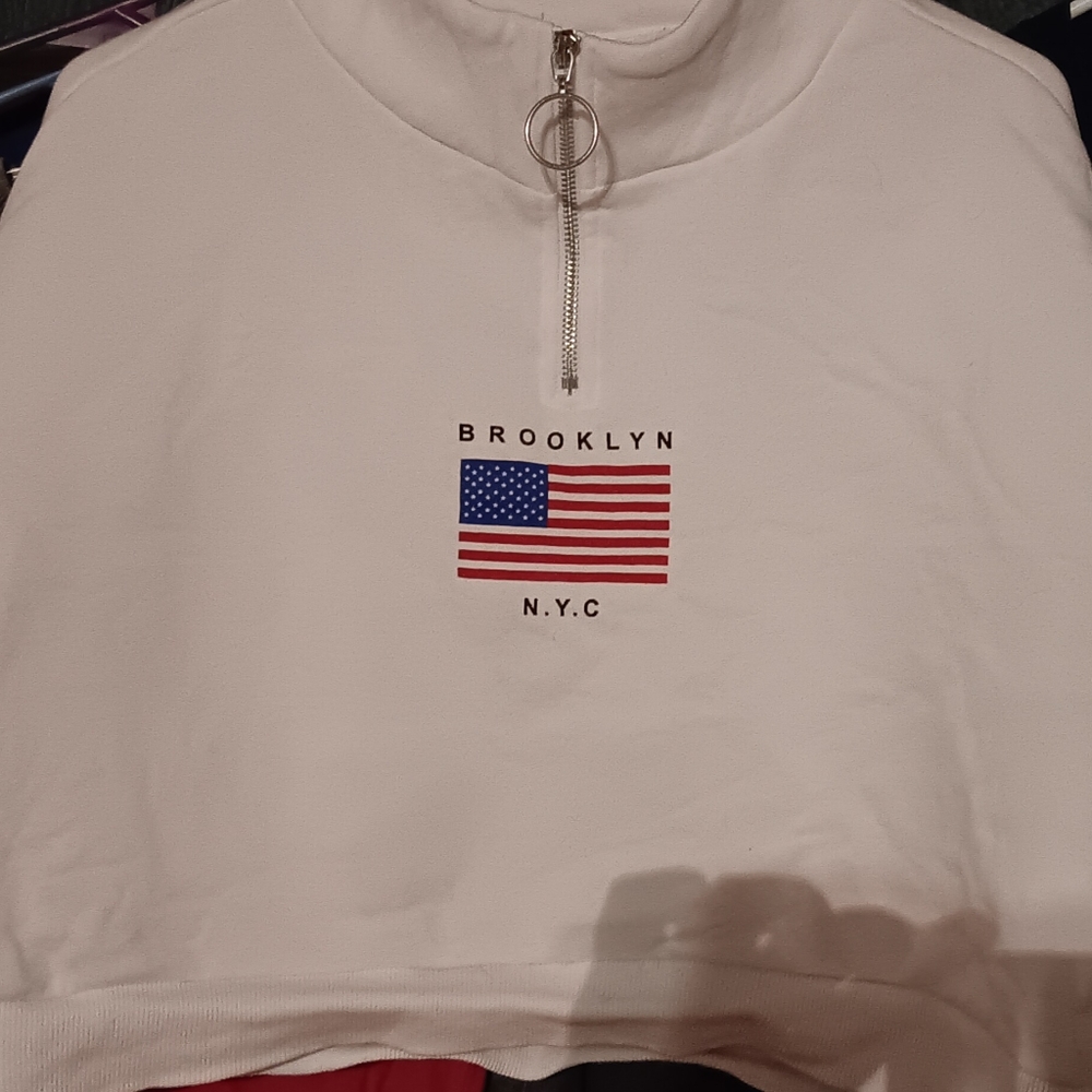 Crop top sweater with half zipper